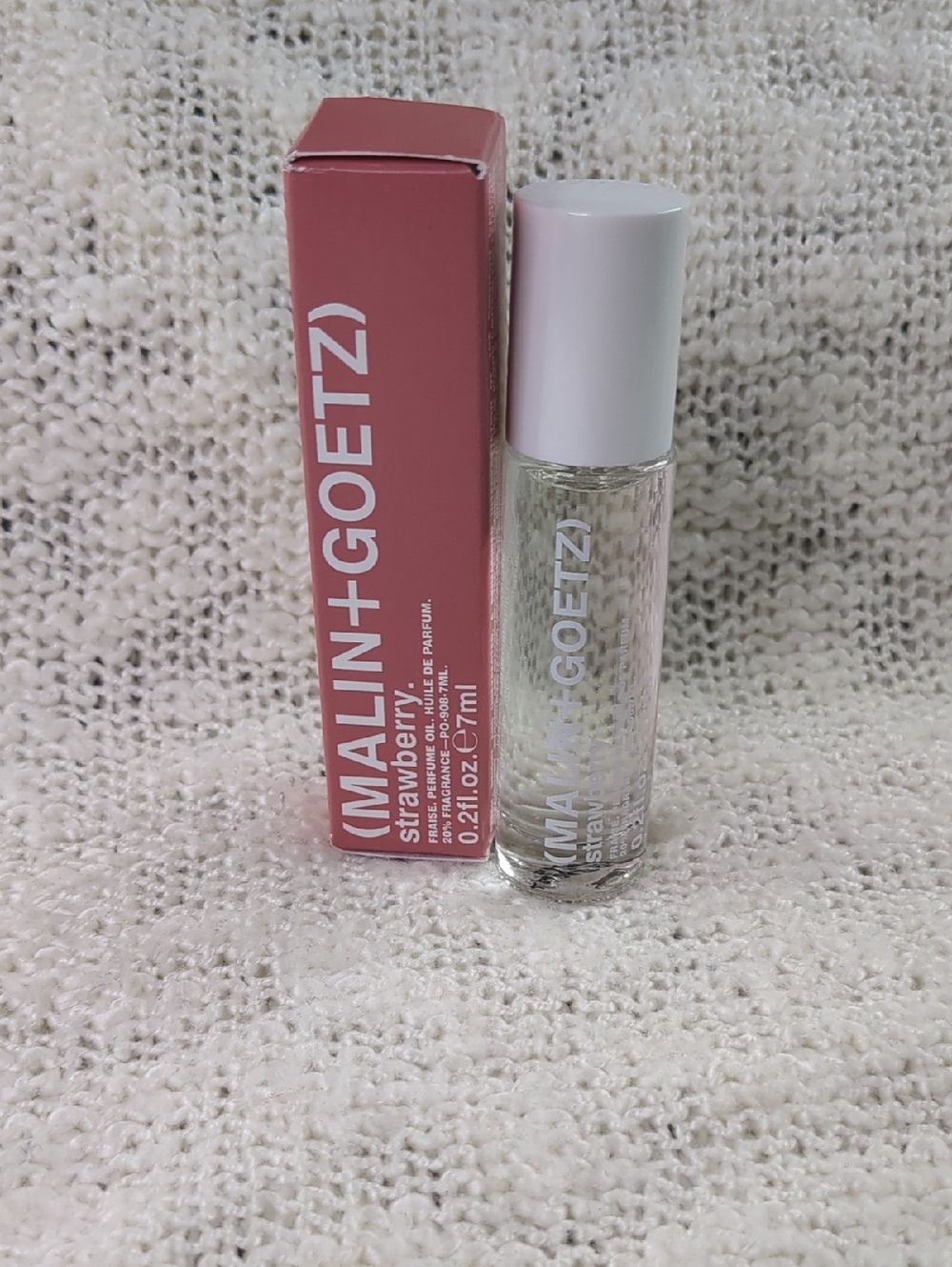 (MALIN+GOETZ) Rollerball strawberry perfume oil., 7ml/0.20fl oz - Picture 9 of 10